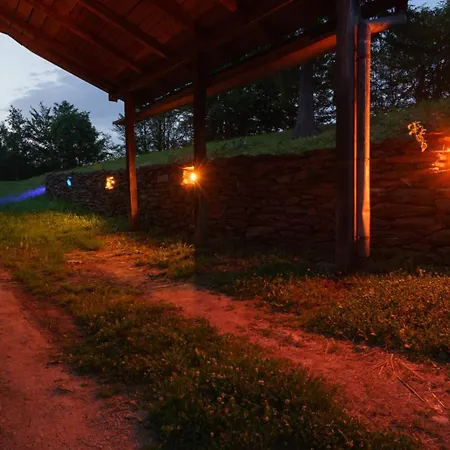 Oaza Mira - Sakina Pecina * Fojnica