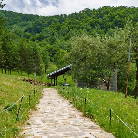 Oaza Mira - Sakina Pecina Chalet *